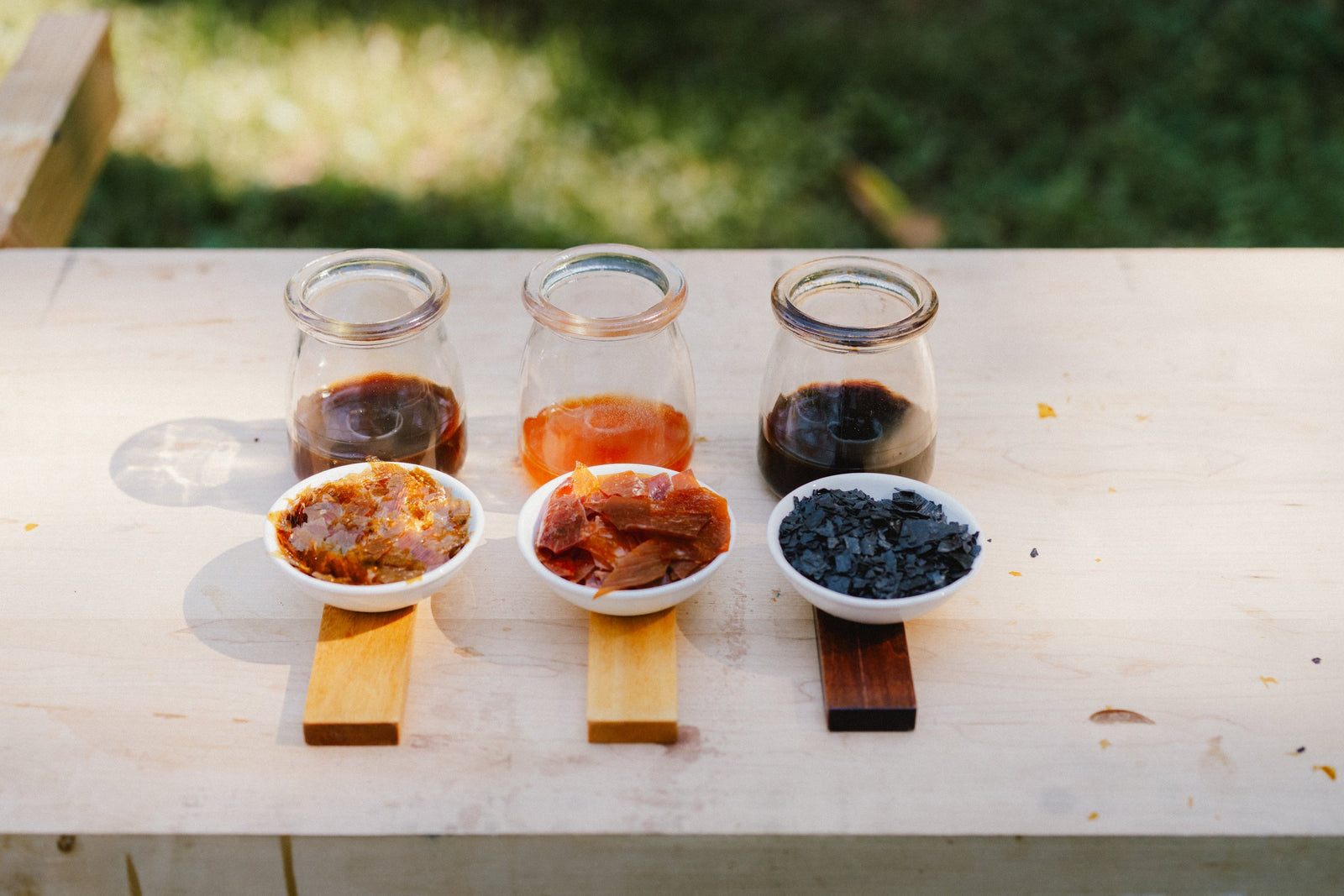 Wax In flakes range — workbench composition